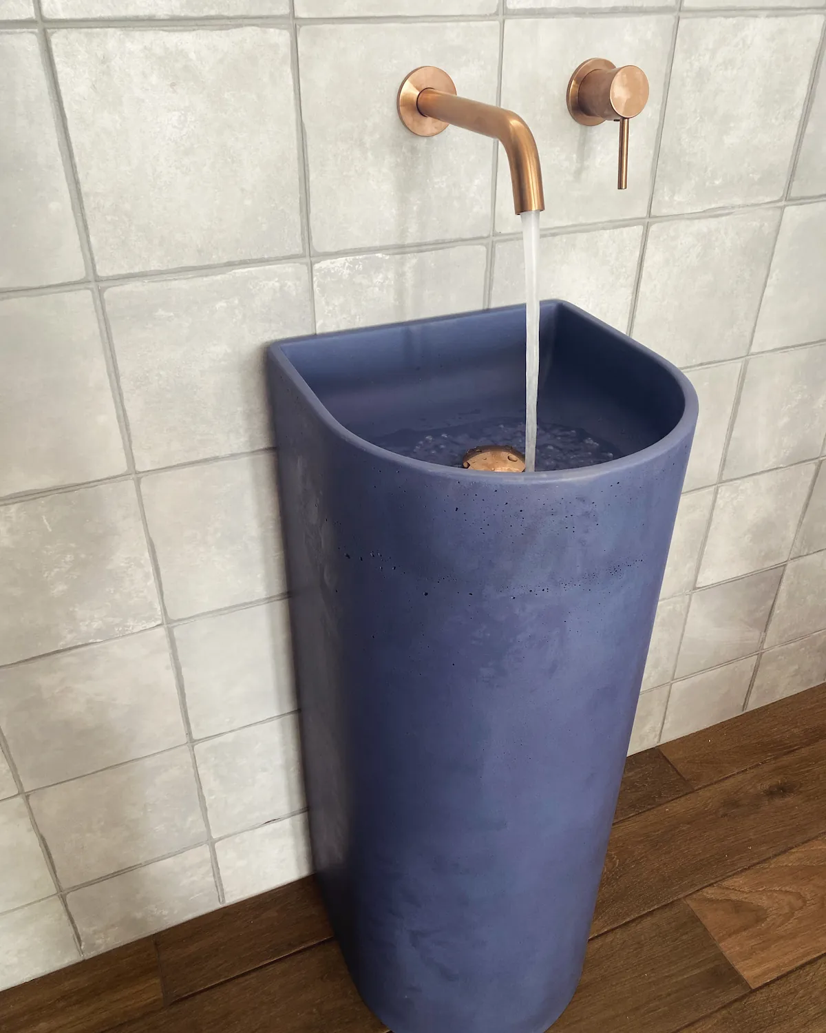 Tap and sink repair